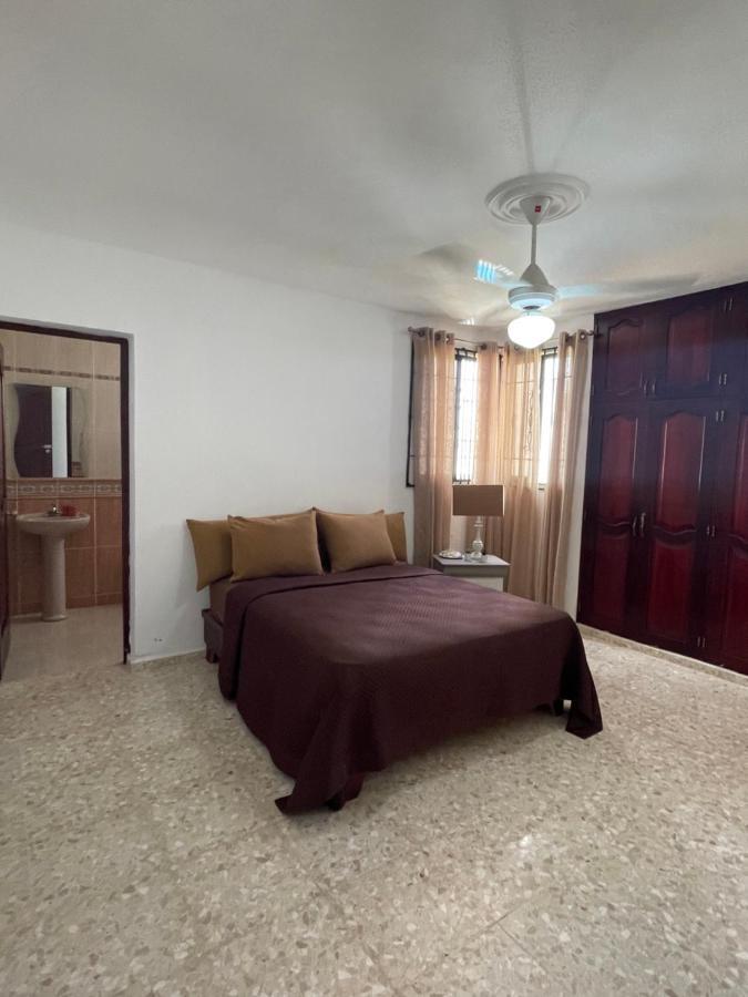 The Gil Place Villa Santiago De Los Caballeros Exterior photo